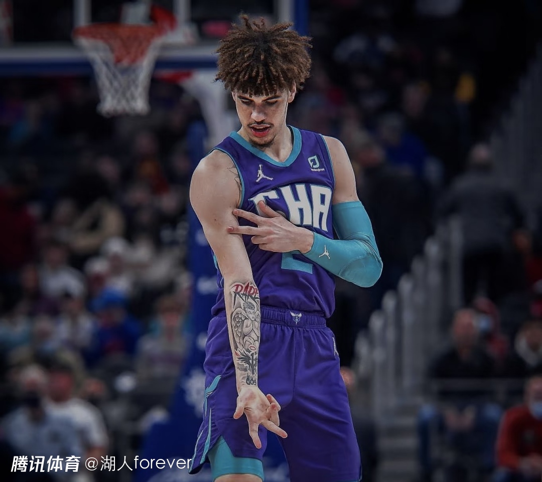 南宫体育 -NBA总决赛赛程吃紧；夏洛特黄蜂今晚单刀错失；震撼外界；轮换策略成焦点的简单介绍