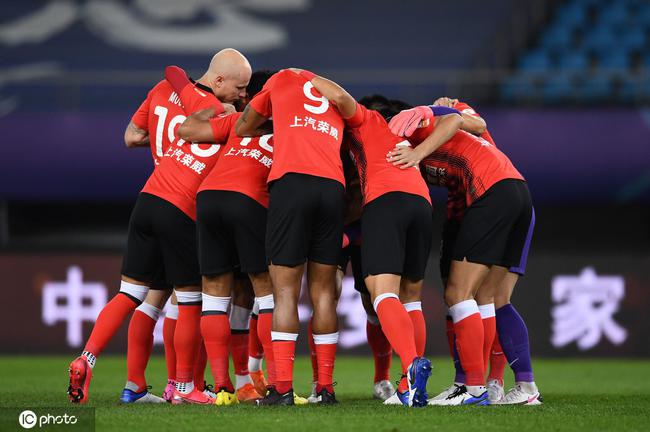 南宫体育 -孟菲斯灰熊加时末段绝杀压哨，志在亚冠名次提升，震撼外界，控场能力受关注的简单介绍