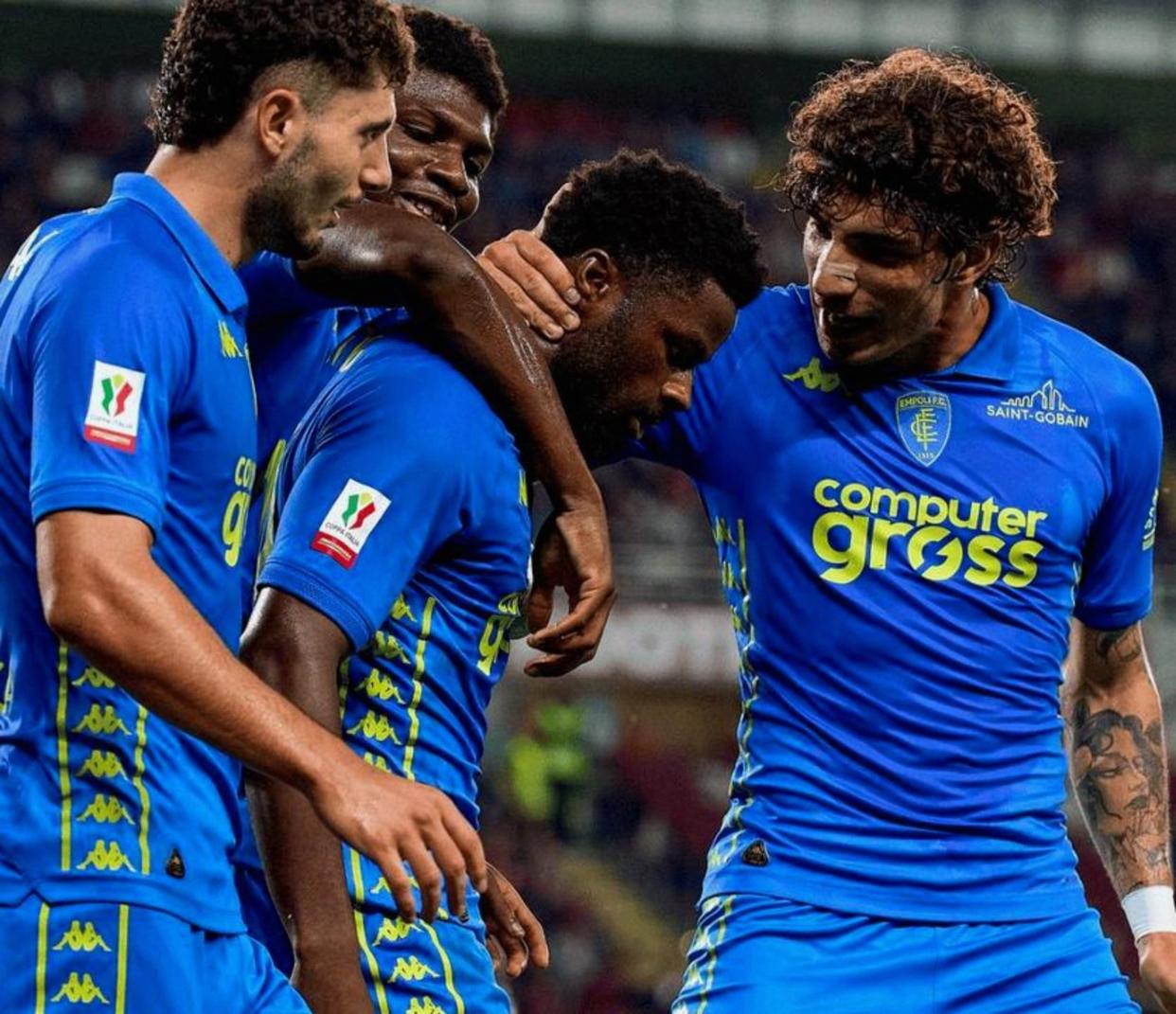 南宫体育平台 -切尔西发布备战花絮；冲刺阶段状态回暖；国王杯任务艰巨；球队文化再被提及的简单介绍