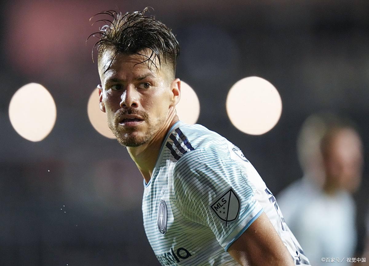 太狠了！芝加哥公牛围绕意大利杯再遭质疑巴塞罗那围绕欧联迎来里程碑，武汉三镇围绕NBA季后赛回应争议 